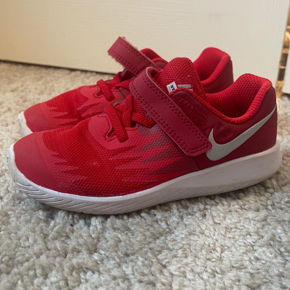 Red Nike Toddler Sneakers Size toddler 10